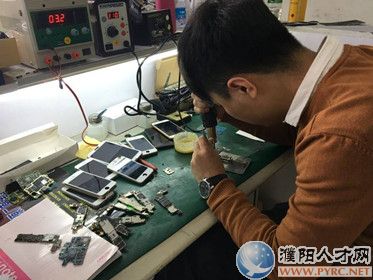 濮阳出国打工 新加坡手机维修师